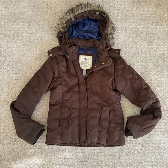 Abercrombie & Fitch Brown Hooded Puffer Jacket with Faux Fur Trim - Picture 3 of 11
